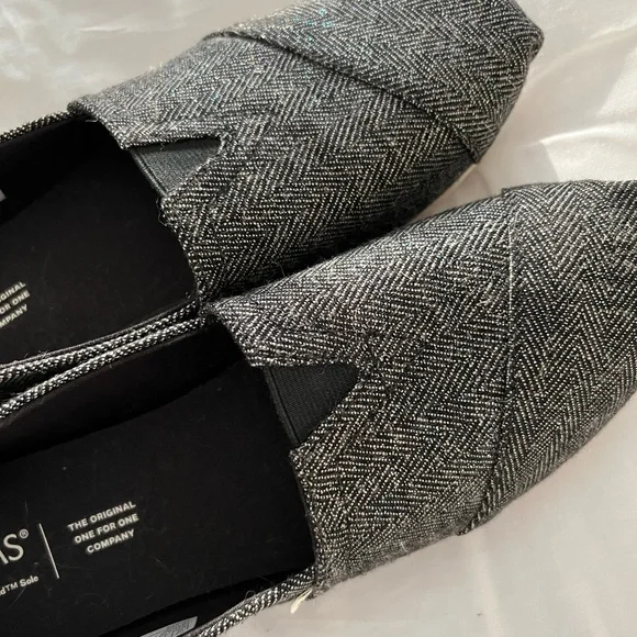 TOMS Black Metallic Herringbone shoes - Picture 4 of 4